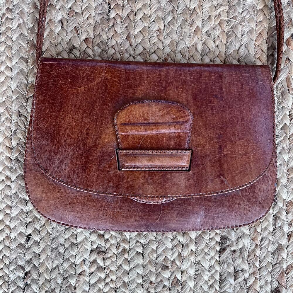 Vintage 70s brown leather shoulder bag